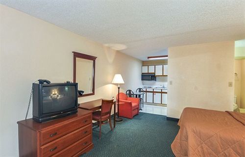 Economy Hotel Marietta Exterior photo
